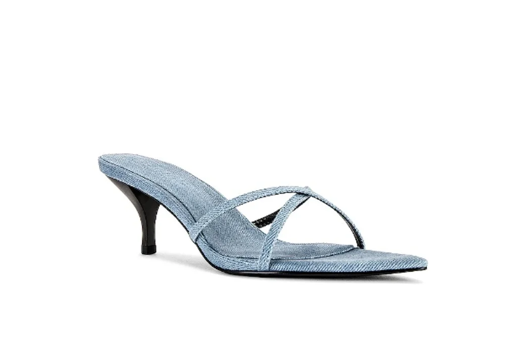 FEMME LA Copenhagen Kitten Slipper in Denim EUC Size 9